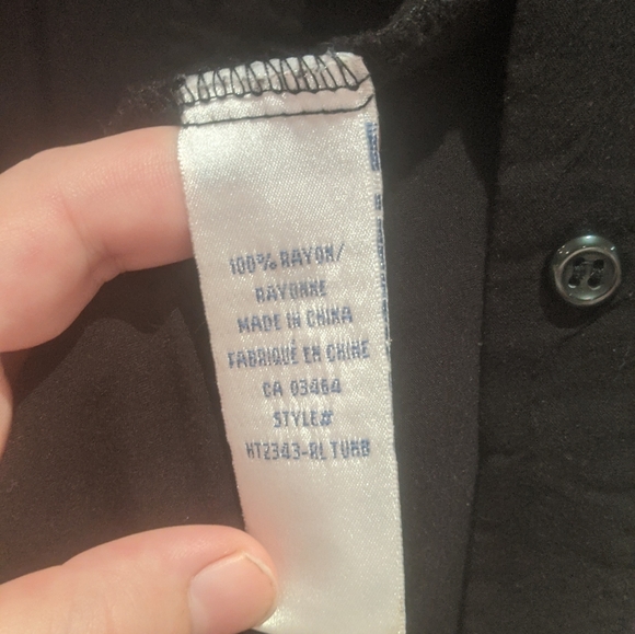 Black v-neck blouse - Picture 5 of 7